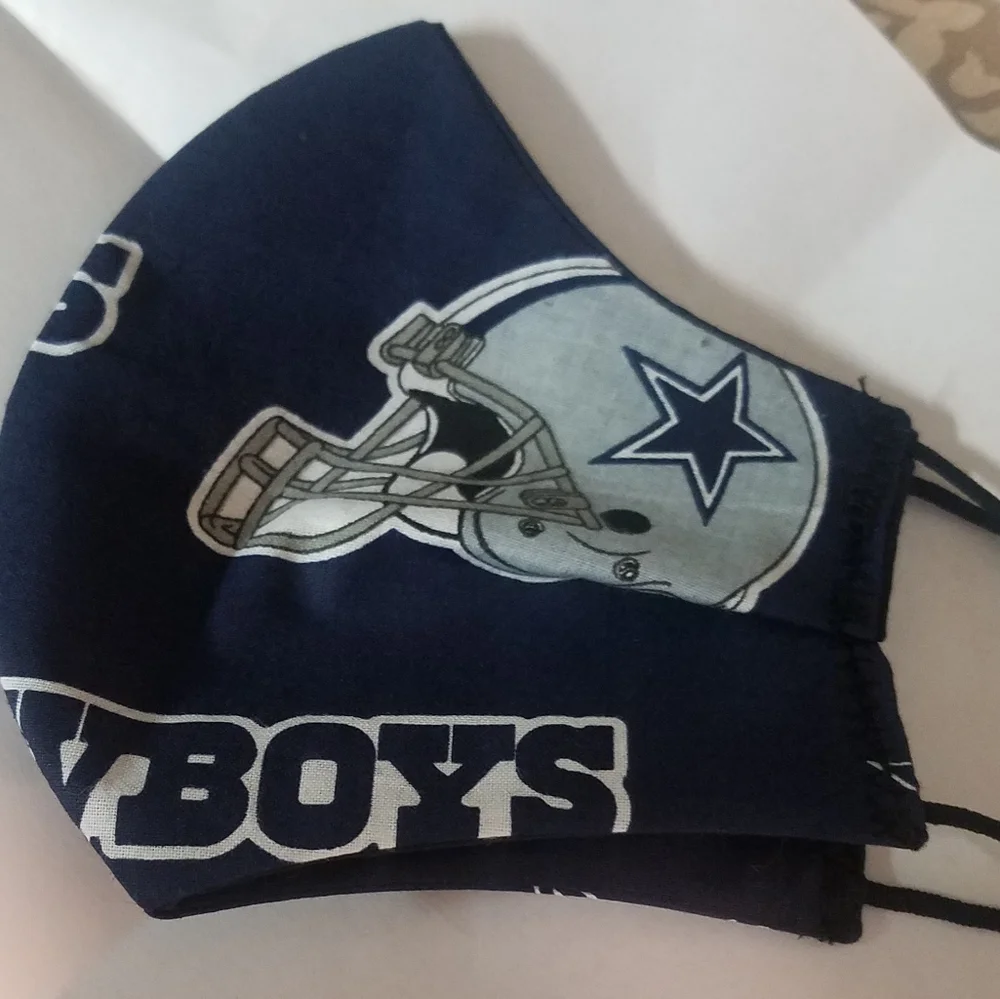 Plus size men's Dallas cowboys mask
